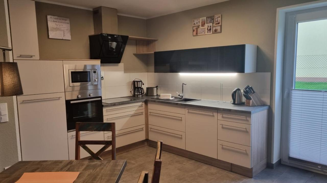 Park-Apartment Scharmuetzelsee Wohnung 1 ヴェンディッシュ・リーツ エクステリア 写真